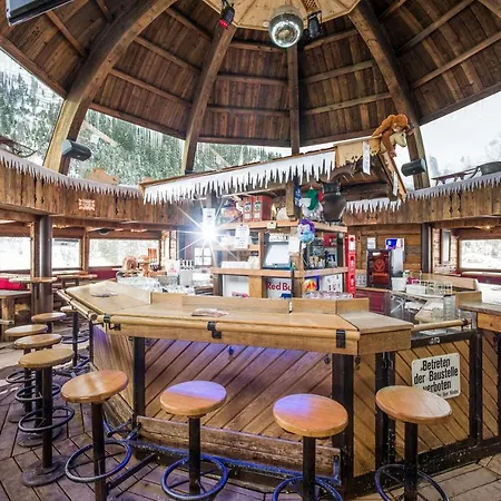 بيرغ هوتل هوكفوغن فندق 4*