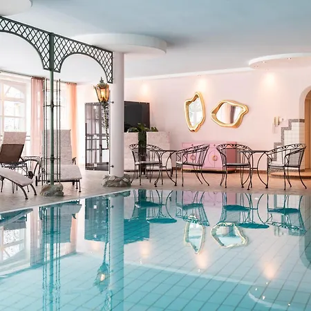 بيرغ هوتل هوكفوغن فندق هوشفينغ