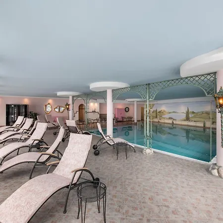 Hotel Berghotel Hochfuegen