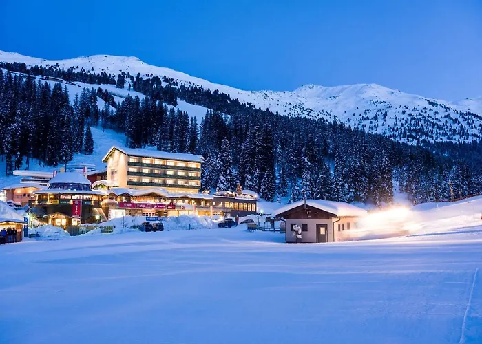 Ξενοδοχείο Berghotel Hochfuegen 4*