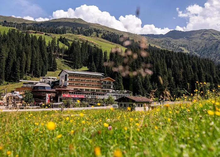 Berghotel Hochfuegen Ξενοδοχείο Hochfugen