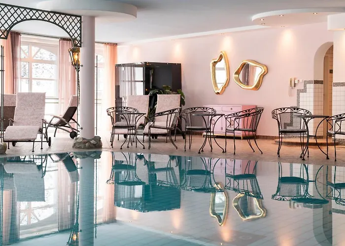 Ξενοδοχείο Berghotel Hochfuegen 4*