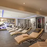 Berghotel Hochfuegen Hotel
